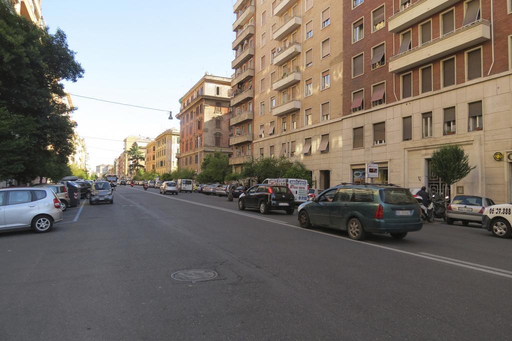 Adriano Augusto Bed & Breakfast Рим Екстериор снимка
