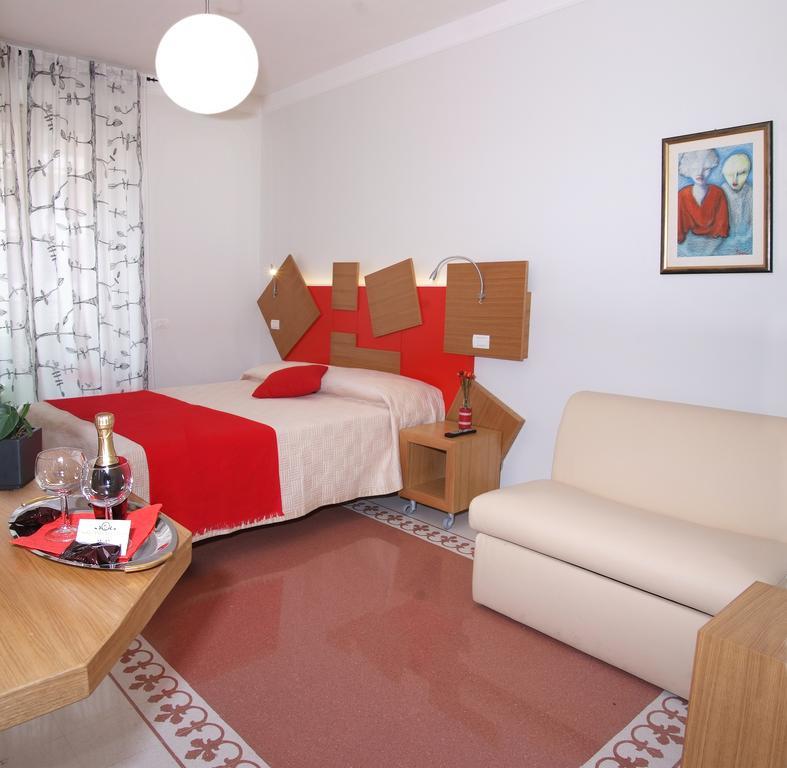 Adriano Augusto Bed & Breakfast Рим Стая снимка