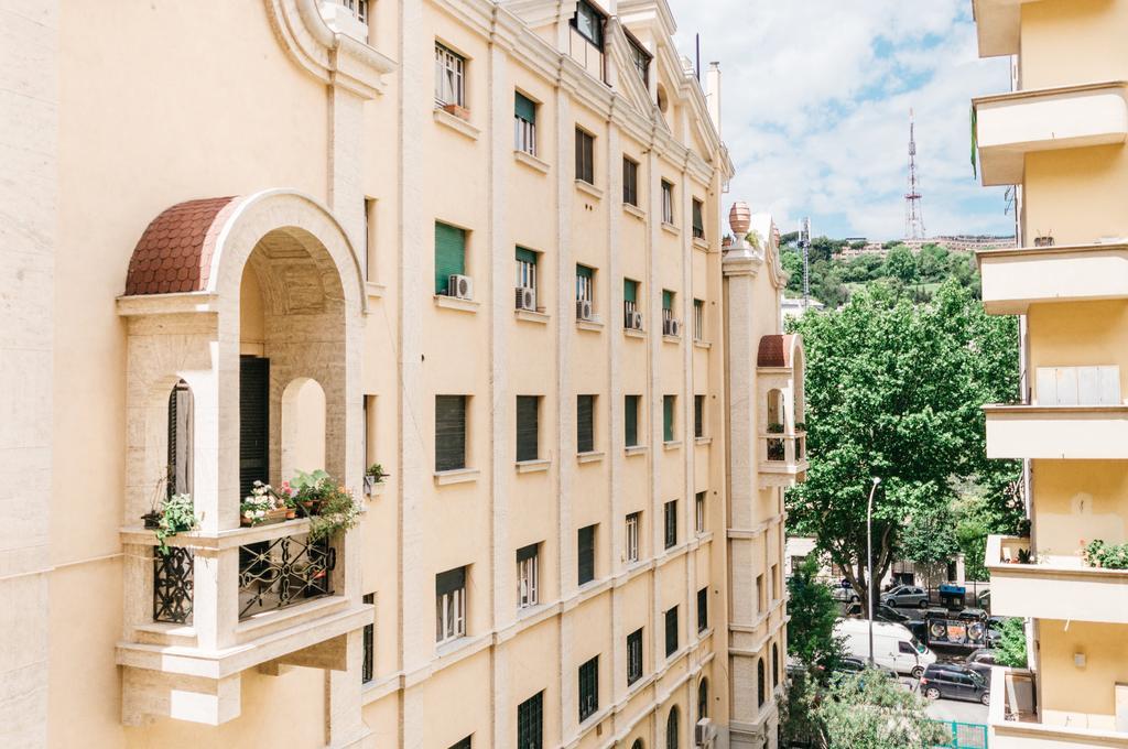 Adriano Augusto Bed & Breakfast Рим Екстериор снимка