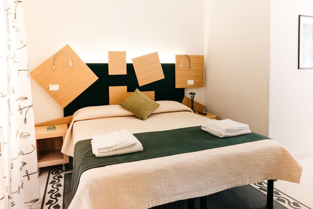 Adriano Augusto Bed & Breakfast Рим Стая снимка