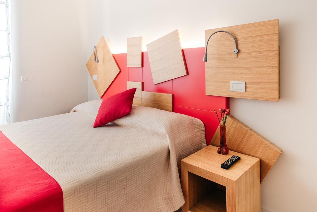 Adriano Augusto Bed & Breakfast Рим Стая снимка